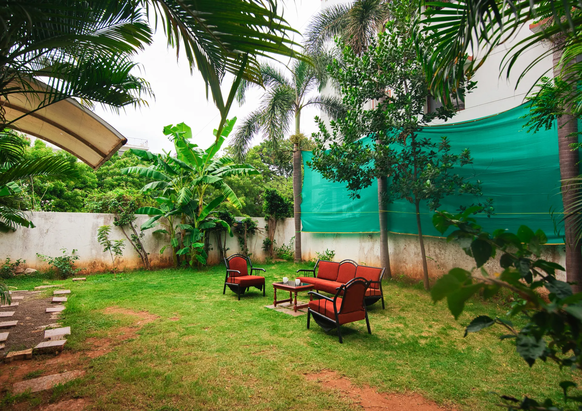 Outdoor & lawn